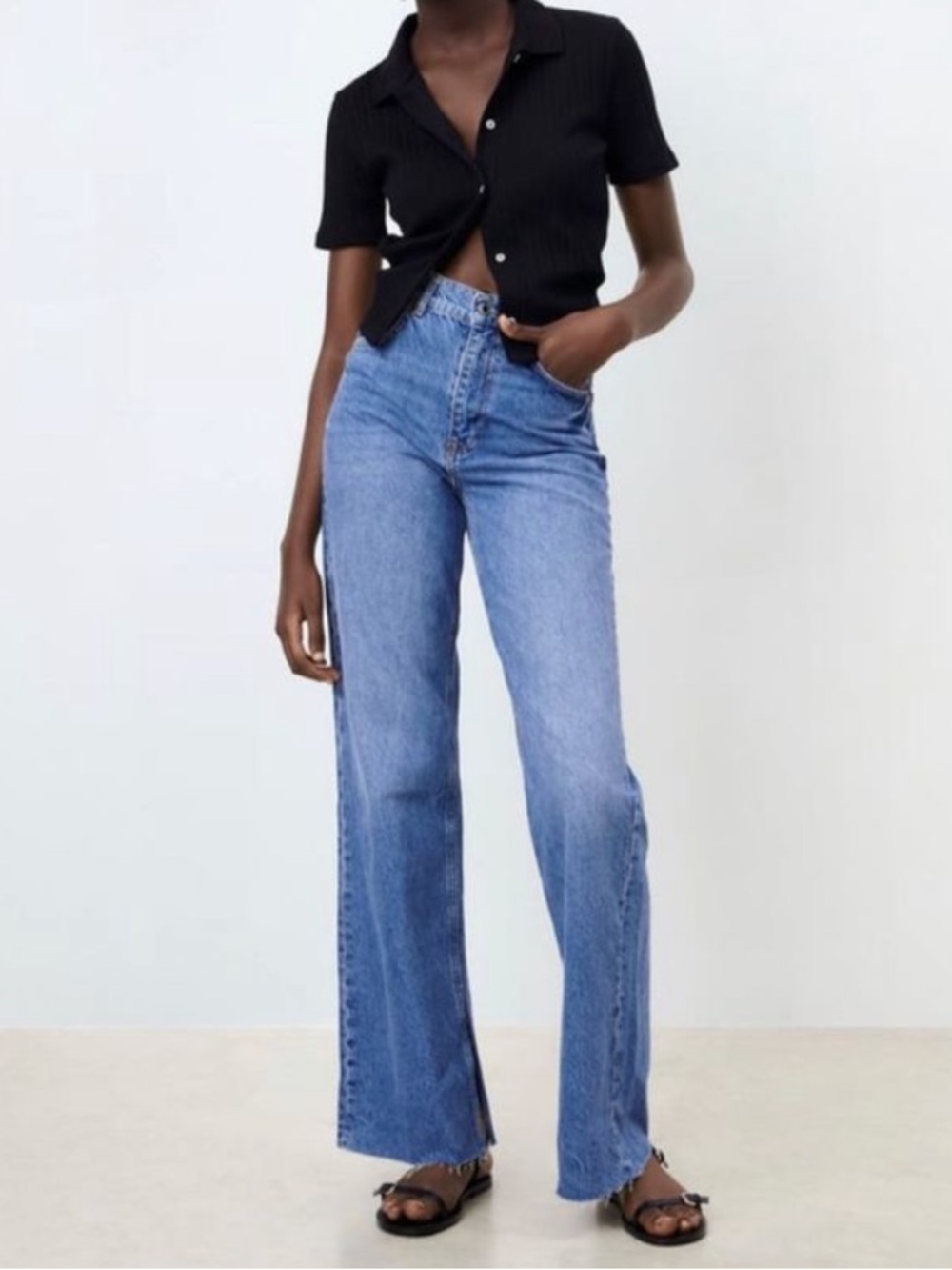 ZARA The 90’s Full Length High Rise Straight Jeans Size 6 / 28 Slit Hem